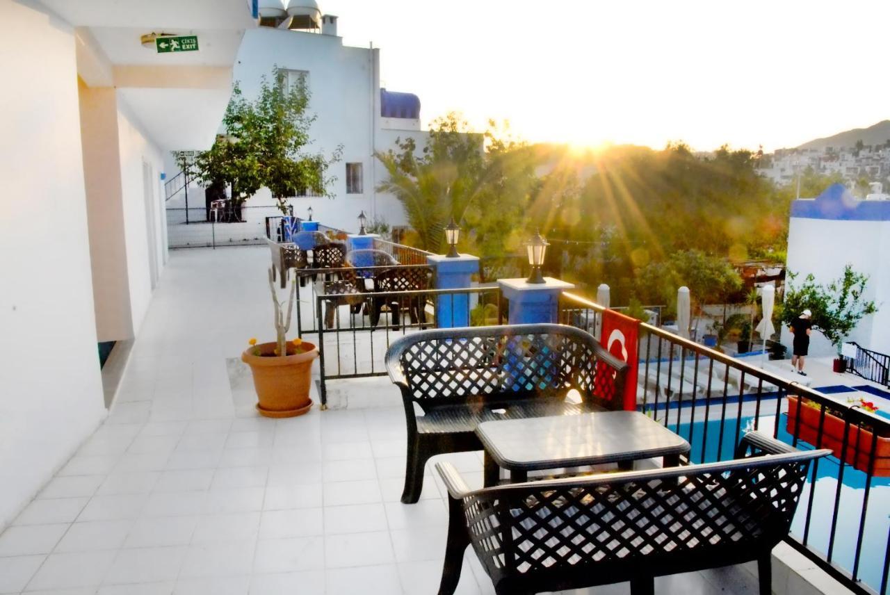 Mega Bodrum Guembet Buitenkant foto